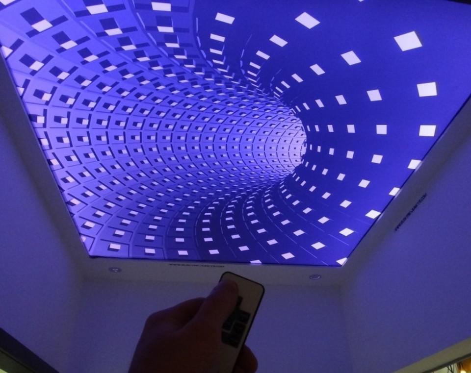 Заказать 3d натяжные потолки в г. Холм